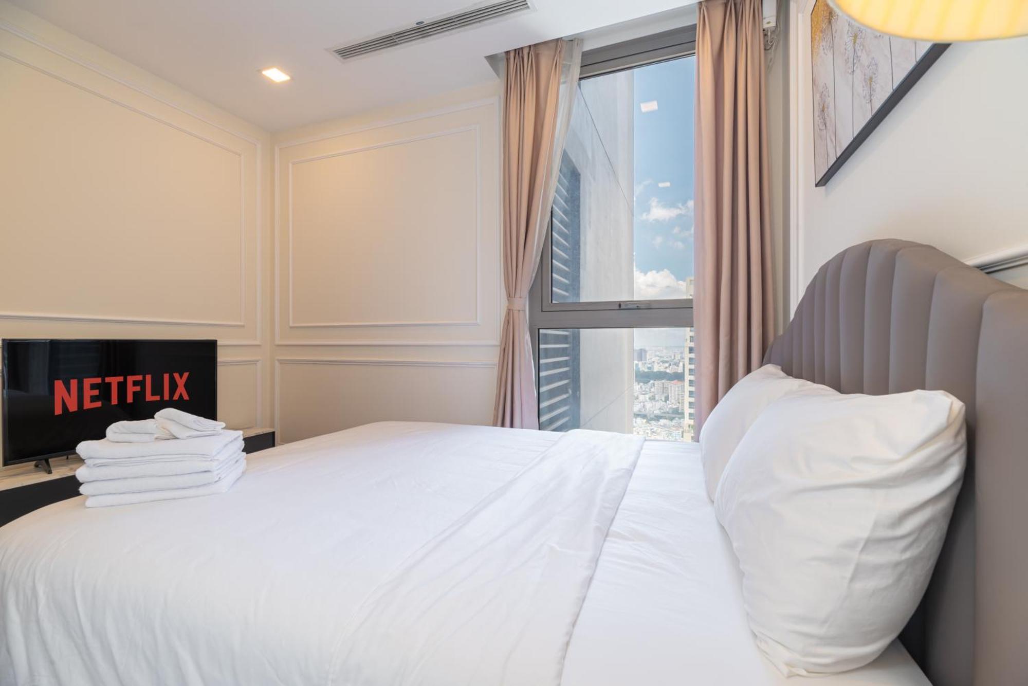 Vinhomes Park Collection Xii By Elevate * TP. Hồ Chí Minh